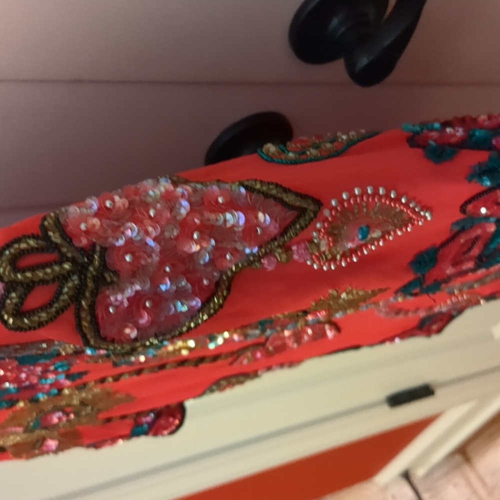 Niteline Della Roufogali Heart Sequined Blouse - Picture 5 of 11